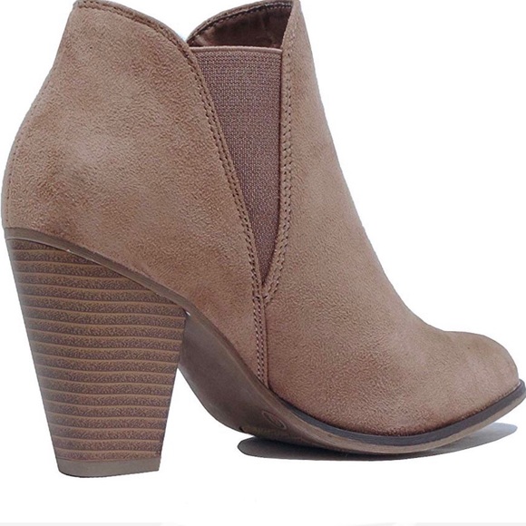 Block Heel Ankle Booties - Picture 4 of 7